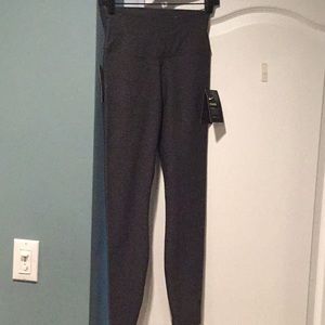 Nike women’s charcoal gray leggings